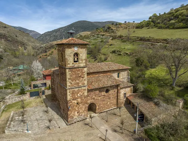 Igreja Nossa Senhora Assunção Viniegra Abajo Uma Bela Cidade Espanha — Fotografia de Stock