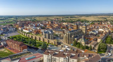 Astorga Leon Panoramik şehir manzarası, İspanya.