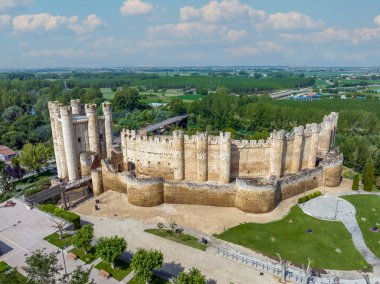 Valencia de Don Juan Kalesi, Castilla y Leon, İspanya