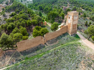 Daroca Zaragoza bölgesinin duvarları ve Jaque kulesi Aragon İspanya