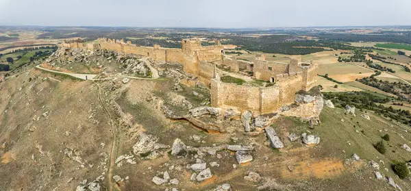 Soria İspanya hava manzaralı, San Esteban de Gormaz Kalesi Panoramik