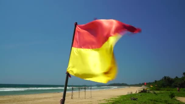 Red Yellow Flag Warning Swimming — Vídeo de Stock