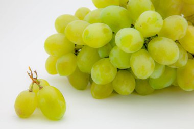 Farklı şekillerde farklı üzümlerin bileşimi