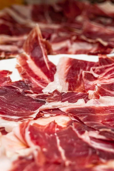 Samenstelling Van Een Bord Gerookte Spaanse Ham — Stockfoto
