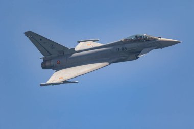 Torre Del Mar, Malaga, İspanya-Temmuz 27: Uçak Eurofighter Typhoon C-16 katılan bir sergi 3 airshow Torre del Mar 27 Temmuz 2018 yılında Torre del Mar, Malaga, İspanya