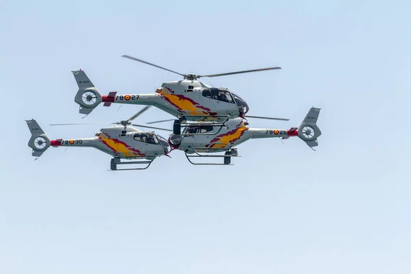 Torre Del Mar Malaga Spanien Jul Patrulla Aspa Helikoptern Eurocopter — Stockfoto