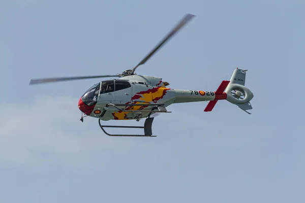 Malaga España Mayo Helicópteros Patrulla Aspa Participan Una Exposición Mayo — Foto de Stock