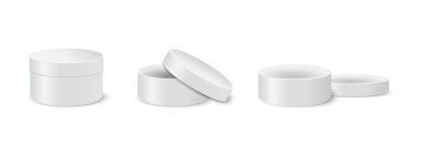 Kapalı ve açık yuvarlak kutular. Hediyeler, şapkalar, kozmetik ürünler, ilaçlar, şekerler ya da kurabiyeler için karton, teneke ya da plastik kaplar. Gümüş silindirik paketler. Vektör gerçekçi illüstrasyon.