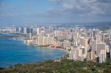 View of the Waikiki skyline from the Diamond Head vulcano lookout.