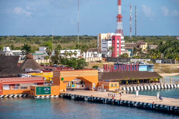 stock image Cozumel, Mexico - April 4, 2023: View of the Cozumel skyline along the cruise port.