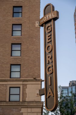 Vancouver, British Columbia - 25 Mayıs 2023: Vancouver 'daki Georgia Otel' de imza.