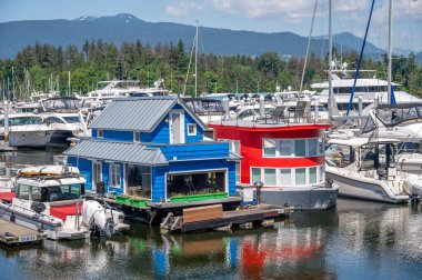 Vancouver, British Columbia - 26 Mayıs 2023: Coal Harbour, Vancouver.