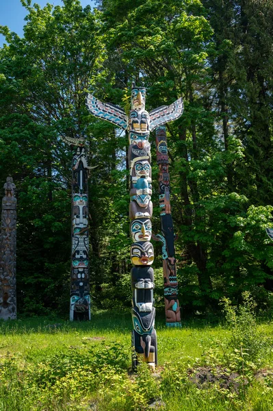 Vancouver British Columbia May 2023 Totem Poles Beautiful Stanley Park — Stock Photo, Image