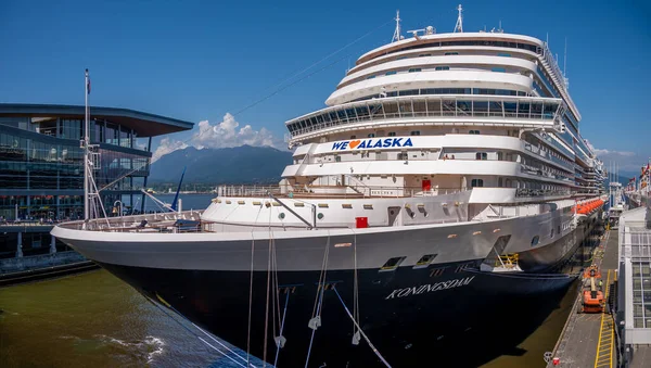 Vancouver Colombie Britannique Mai 2023 Chargement Navire Croisière Hollande Amérique — Photo
