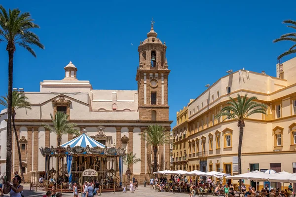 カディス スペイン 2023年7月23日 カディス旧市街の美しい通りと建築 — ストック写真