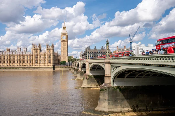 London Großbritannien Juli 2023 Blick Auf Die Parlamentsgebäude Und Die Stockbild