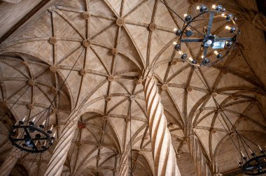 Valencia, İspanya - 25 Temmuz 2023: Valencia, İspanya 'da Güzel İpek Borsa Binası.