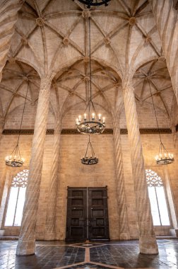 Valencia, İspanya - 25 Temmuz 2023: Valencia, İspanya 'da Güzel İpek Borsa Binası.