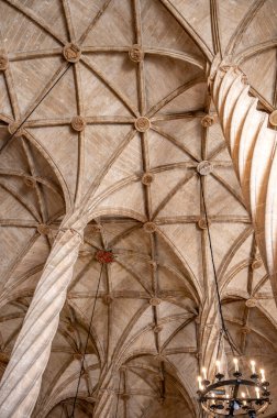 Valencia, İspanya - 25 Temmuz 2023: Valencia, İspanya 'da Güzel İpek Borsa Binası.