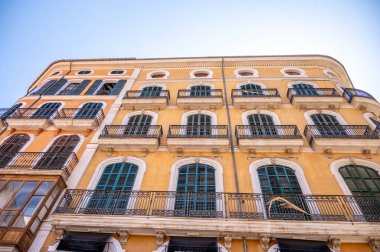 Palma de Mallorca, İspanya - 28 Temmuz 2023: Palma Plaza 'nın güzel manzaraları ve mimarisi.