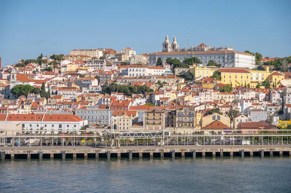 Lizbon Portekiz Temmuz 2023 Lizbon Eski Şehrinde Güzel Manzara Mimari - Stok İmaj