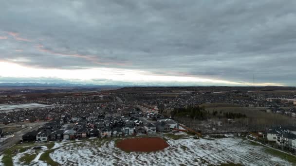 Aerial View Suburban Neighborhood Calgary Alberta Cold Winter Evening — Stock Video