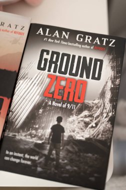 Calgary, Alberta - 16 Şubat 2024: Alan Gratz 'ın 