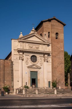 Roma Carcere 'deki San Nicola Bazilikası' nın dış cephesi..