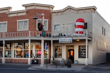 Scottsdale, Arizona - 23 Aralık 2024: Scottsdale, Arizona 'daki Old Town mağazaları.