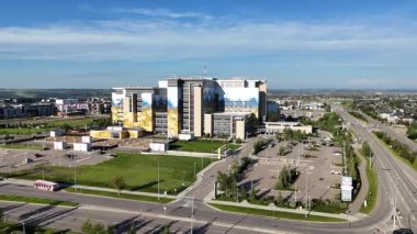 Calgary, Alberta 'daki Güney Sağlık Kampı' nın hava görüntüsü..