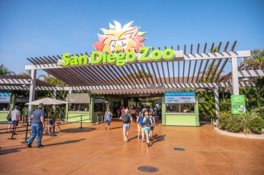 San Diego, California - 7 Ağustos 2025 Ünlü San Diego Hayvanat Bahçesine Giriş.