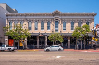 San Diego, California - 9 Ağustos 2025: San Diego 'nun göbeğindeki Hip restoranlar.
