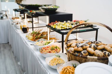 Düğün yemekleri büfesi. Yüksek kalite fotoğraf