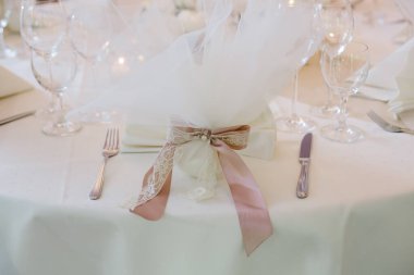 Düğün masası süsleme töreni çiçekleri. Yüksek kalite fotoğraf