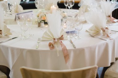 Düğün masası süsleme töreni çiçekleri. Yüksek kalite fotoğraf