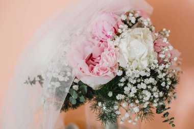 Gelin buketi nikahı damat. Yüksek kalite fotoğraf