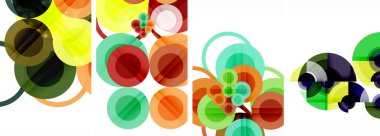 Beyaz bir zemin üzerinde renkli dairelerin canlı bir görüntüsü boya ve plastik içecek malzemeleriyle yaratılmış. Bu sanatsal çizim görsel sanatların ve çizimlerin güzelliğini gözler önüne seriyor.