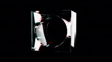 Siyah üzerine izole edilmiş dağılım efektli yuvarlak delik şekil grafikleri ile cam geometrik küp 3d canlandırma