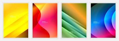 Sarı, kırmızı, yeşil ve mavi tonlarda parlak gradyan içeren dört soyut poster serileri akışkan şekiller, hafif ışıklandırma, çapraz hareket ve kıvrımlı katman