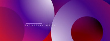 Soyut gradyan çemberler dinamik görsel efekt oluşturur. Mor, mor, kırmızı renkler düzgün bir şekilde harmanlanır. Özgeçmiş ve sunumlar için uygun minimalist tasarım.