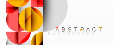 Modern geometrik tasarım. Üst üste binen daireler, kareler canlı bileşimler oluşturur. Sarı, kırmızı, gri renkler minimalist arkaplana hakim.