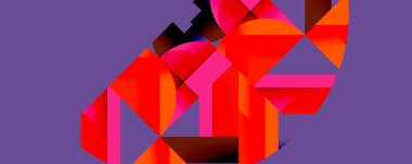 Soyut geometrik bileşim. Canlı kırmızılar, pembe renkli kontrastlı mor arkaplan. Keskin açılar, katmanlı şekiller dinamik görsel efekt yaratır.