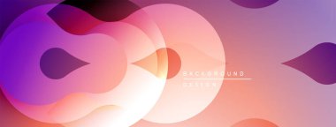 Soyut şekiller örtüşüyor, canlı gradyanlar yaratıyor. Mor, pembe, turuncu renkler tasarımda baskın. Pürüzsüz geçişler akıcılığı, modern estetiği akla getiriyor..