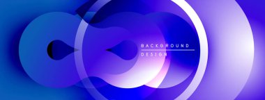 Soyut sıvı şekilleri örtüşür, parlak mavi mor bir eğilim yaratır. Modern tasarım, hareket, enerji ve yenilik öneriyor. Minimalist estetik.