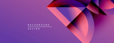 Soyut mor tasarım, üst üste binen şekiller. Gradyan renkler dinamik görsel efekt yaratır. Minimalist metin etiketleri arka plan, tasarım.