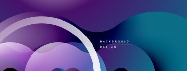 Soyut mor, mavi katmanlar akışkan şekiller yaratır. Gradyan etkisi olan minimalist tasarım. Modern arkaplan dokusu.