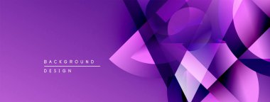 Soyut mor arkaplan geometrik şekiller, gradyanlar, üst üste binen katmanlar içerir. Dijital projeler için modern tasarım ögesi.