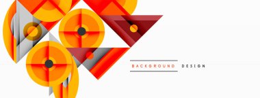 Soyut geometrik şekiller, turuncu, kırmızı, gri. Modern tasarım elementleri dinamik görsel kompozisyon oluşturur. Temiz arkaplan odaklanmayı artırır.