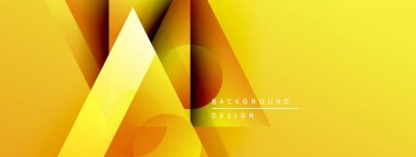 Soyut geometrik tasarım. Sarı, turuncu eğimler üçgen şeklinde katmanlar oluşturur. Pankartlar ve sunumlar için modern arkaplan uygun.