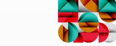 Soyut geometrik bileşim. Şekiller örtüşüyor, renkli desenler oluşturuyor. Beyaz uzayı olan minimalist tasarım. Modern estetik.